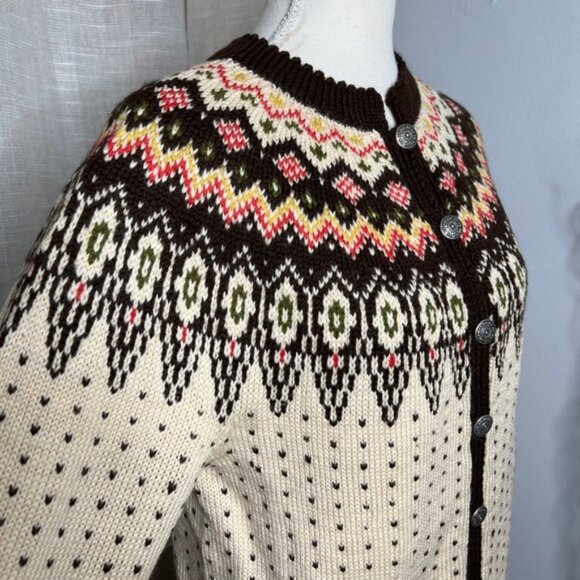 Vintage Norsk Husflid Hand Knit Wool Cardigan Sweater Nordic Button Size Medium - Picture 5 of 10